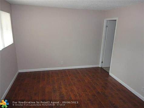 5th image of 850 E Commercial Blvd APT 228D