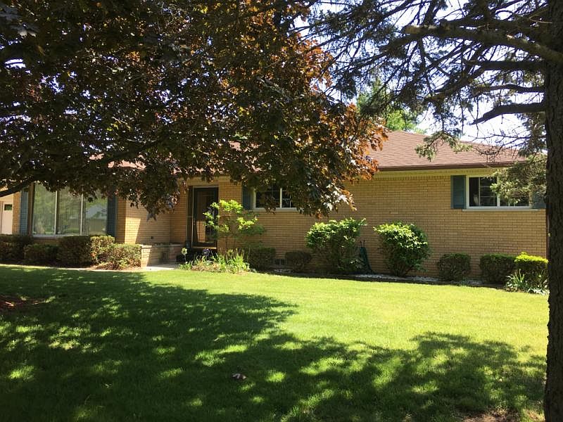 720 Garden St, Harbor Beach, MI 48441 Zillow