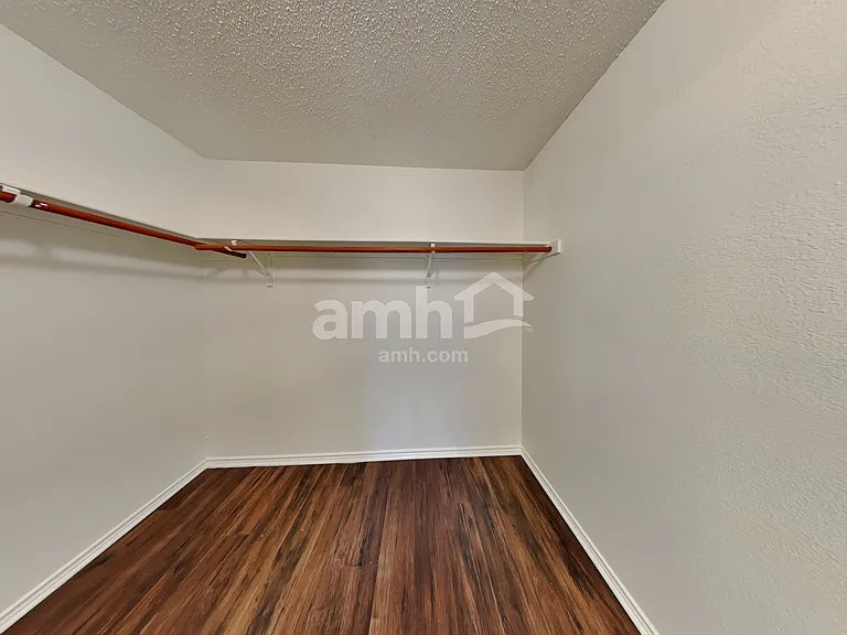 1227 Scarlet Sage Pkwy — Photo 22