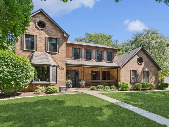 2230 Keim Rd, Naperville, IL 60565