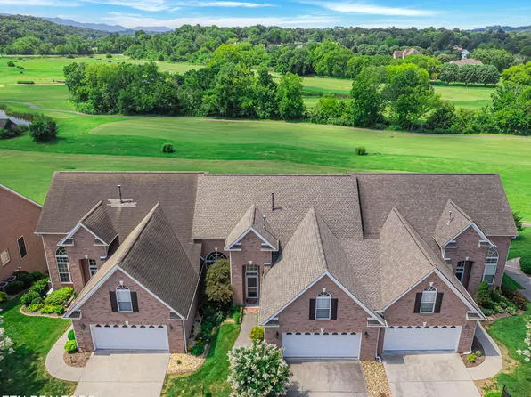 1139 Creekside Village Way, Seymour, TN 37865