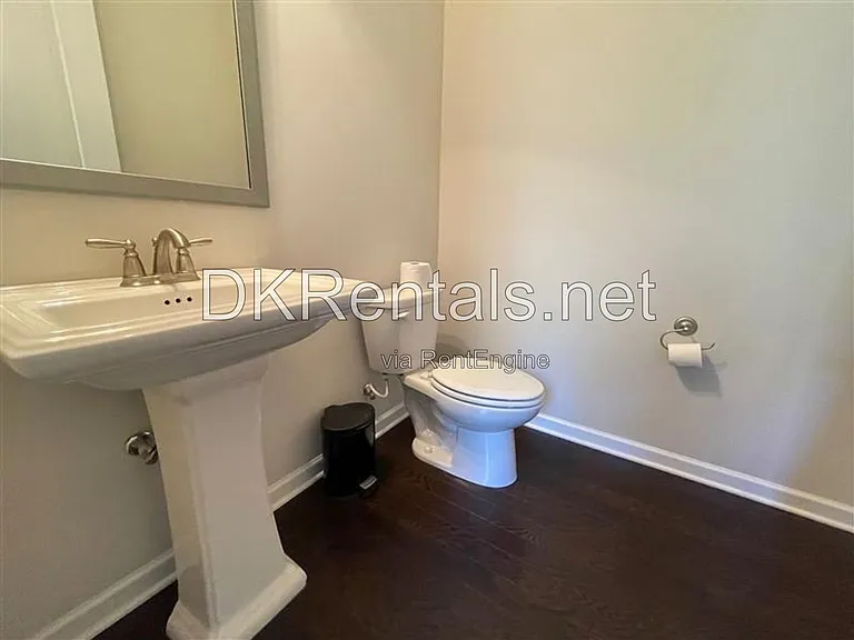 1375 Vayda Ct — Photo 13
