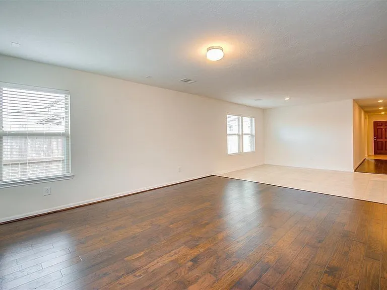 22618 Auburn Valley Ln — Photo 4