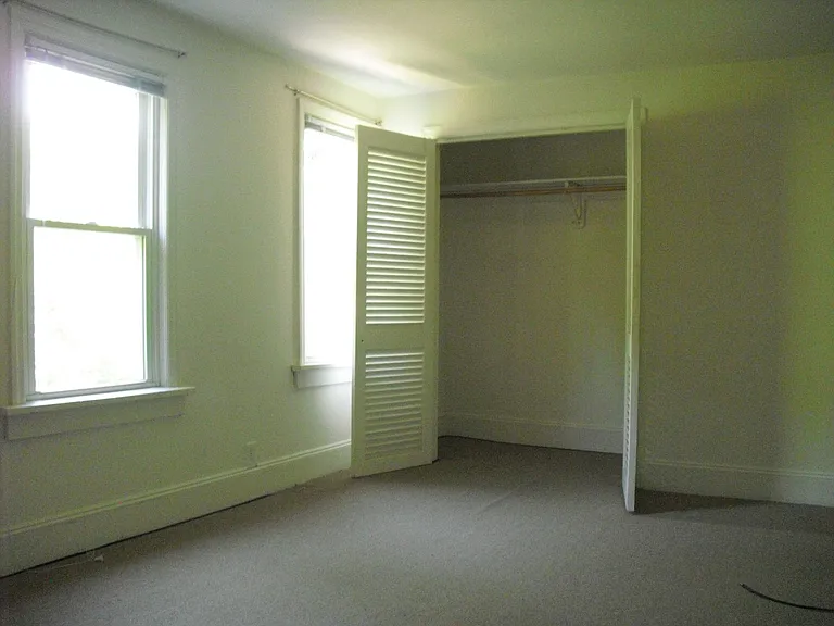 7 Division St #B — Photo 9