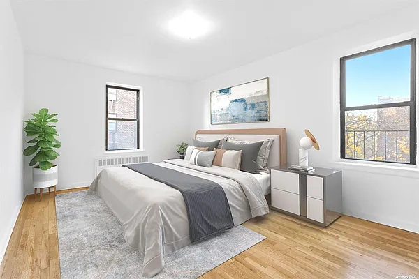 Sold by Empire Fine Homes | media 20