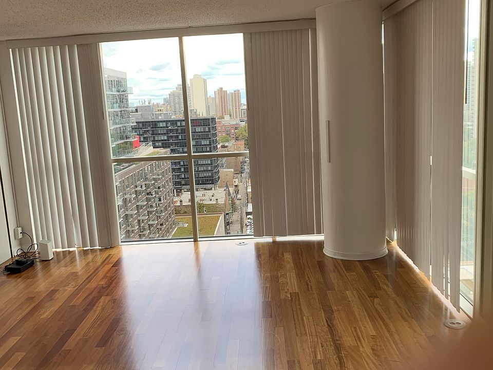 1st image of 1212 N Lasalle St #1600
