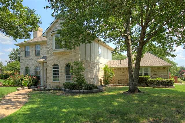 1st image of 2711 Cedar Ct