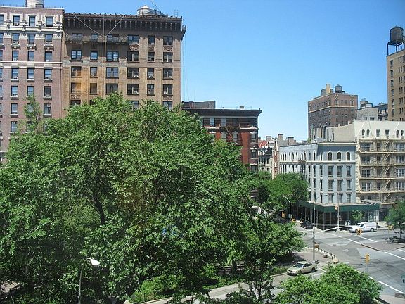 4th image of 272 W 107th St APT 6A
