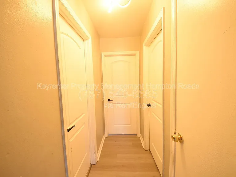 405 Clifton St #A — Photo 13