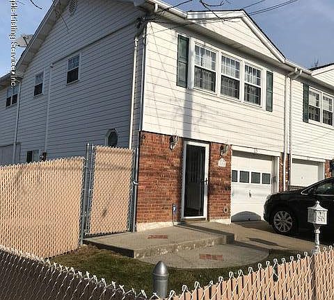 2nd image of 125 E Macon Ave