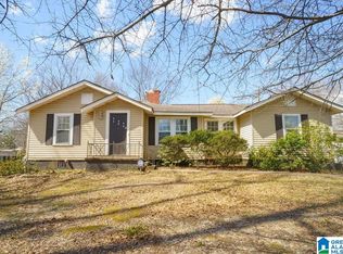 6047 Pocahontas Rd, Bessemer, AL 35022