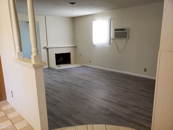4th image of 10525 Margarita Ave