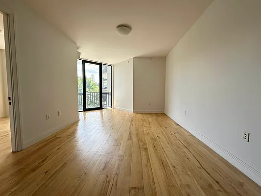 Rented by Premier One Realty LLC | media 28