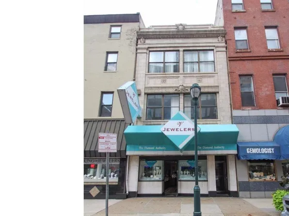 735 Sansom St, Philadelphia, PA 19106