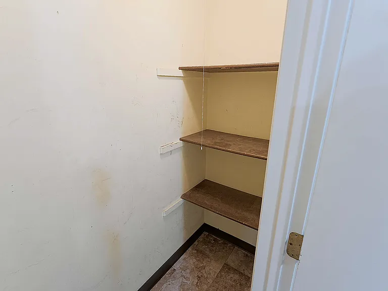 945 S 12th St #6 — Photo 9