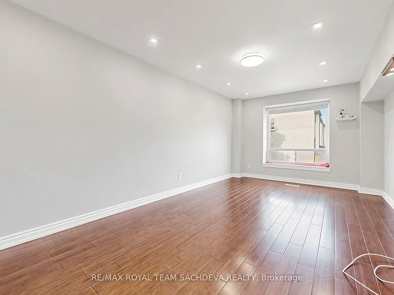55 Collinsgrove Rd #255 — Photo 7