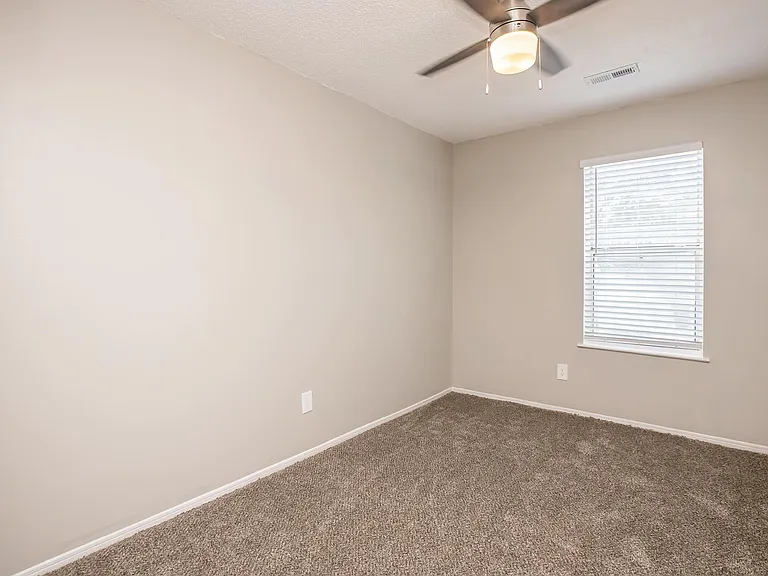 Townhomes at Pine Hill — Photo 20