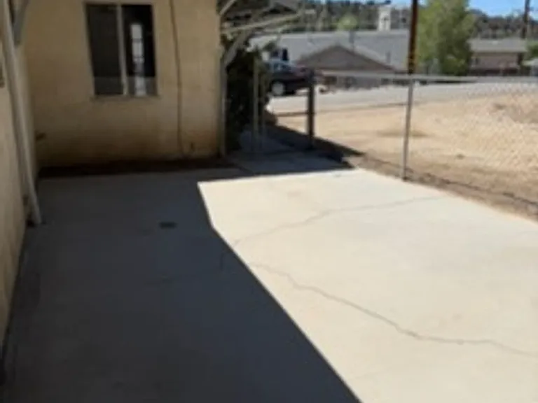 6641 Ivins Dr — Photo 23