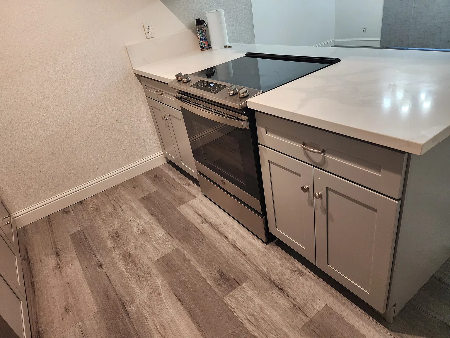2 bed, 1100 sqft, $2,250 — Photo 3