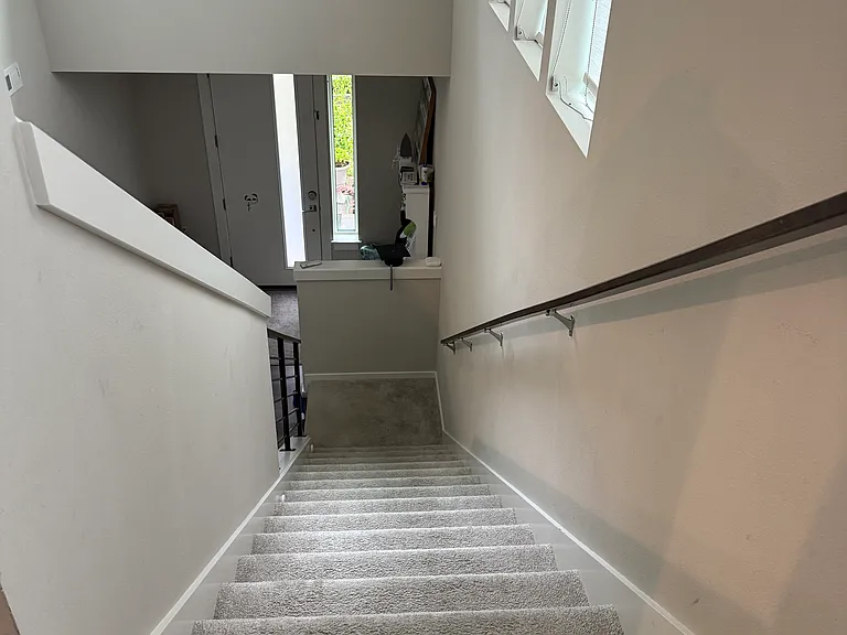 22960 SE Sycamore St — Photo 8