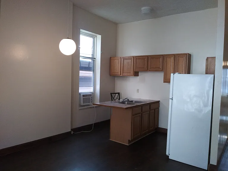 215 Albion Pl #2 — Photo 23
