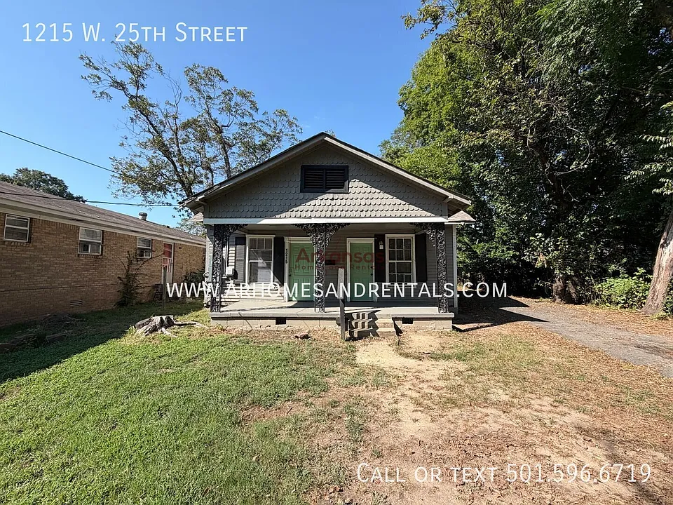 1215 W 25th St
