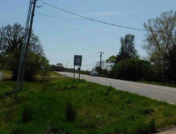 4th image of 1501 E Highway 64