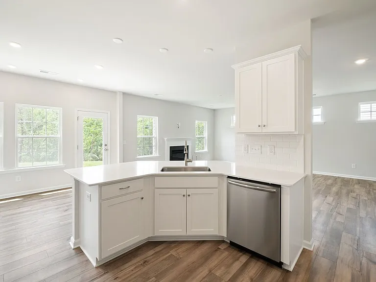 13012 Lannister Dr — Photo 10