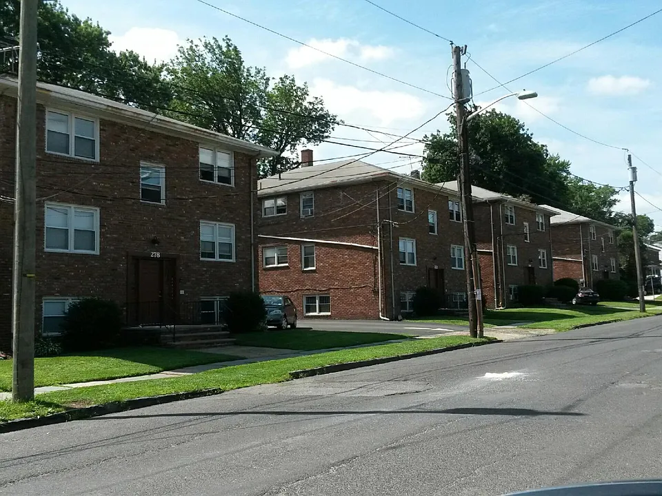 266 Watchung Ave #1