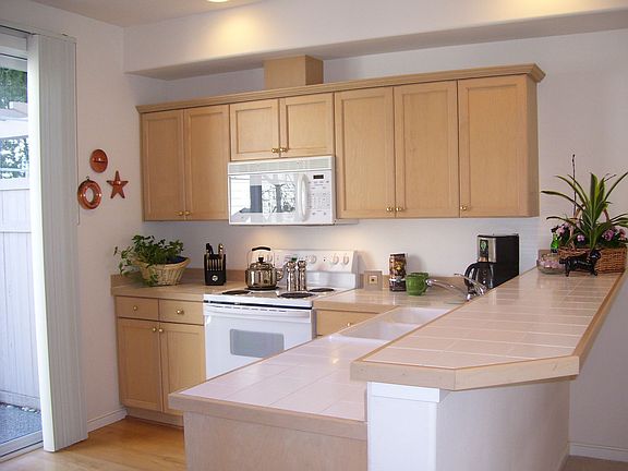 4th image of 4150 248th Ct SE #70