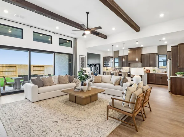 Homes Available Soon, Amandera 60s