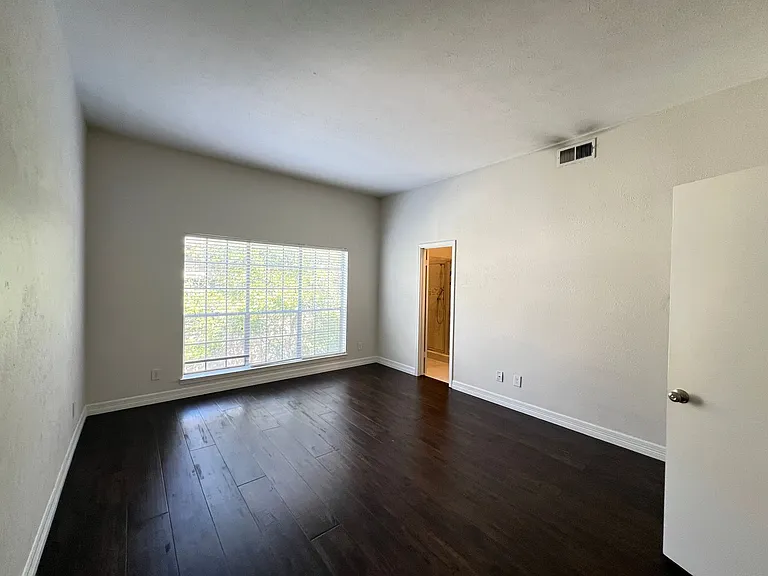 10432 High Hollows Dr #L — Photo 26