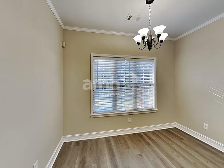 153 Brookhaven Ln — Photo 5