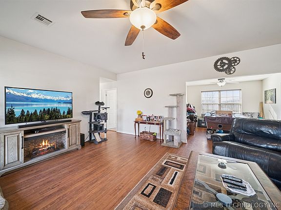 2nd image of 5452 S 369th West Ave