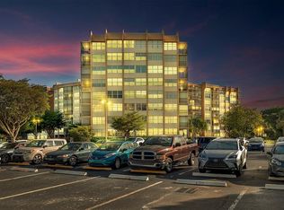 1100 Saint Charles Pl APT 313, Hollywood, FL 33026