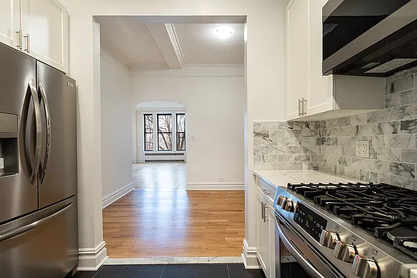 Rented by Rita S Citrin, LREB | media 24