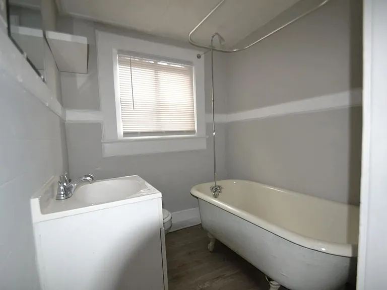 515 Amherst Ave #517 — Photo 7