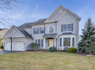 14 Dandelion Ln, Holmdel, NJ 07733