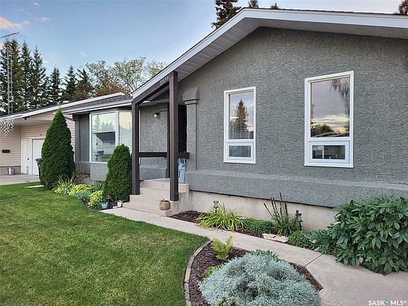 2nd image of 1109 10th St