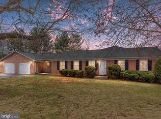 48 New Castle Dr, Charles Town, WV 25414