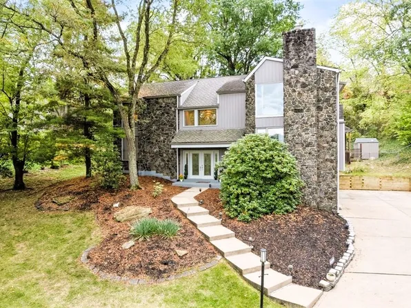 1669 Little Meadow Rd, Pittsburgh, PA 15241