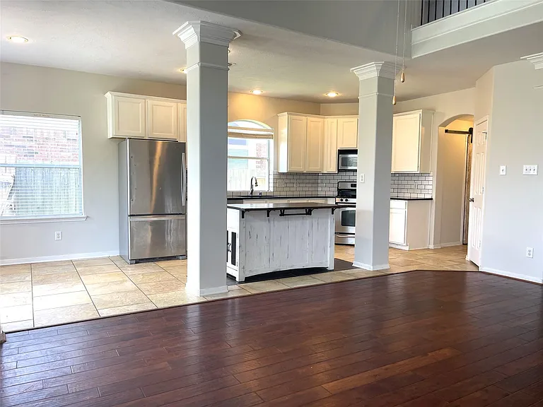6411 Virginia Fields Dr — Photo 9