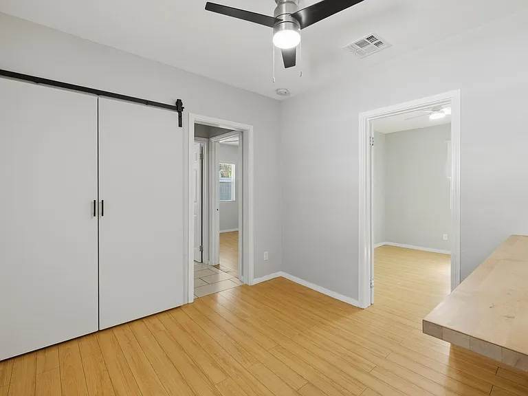 10412 Eldora Ave — Photo 16