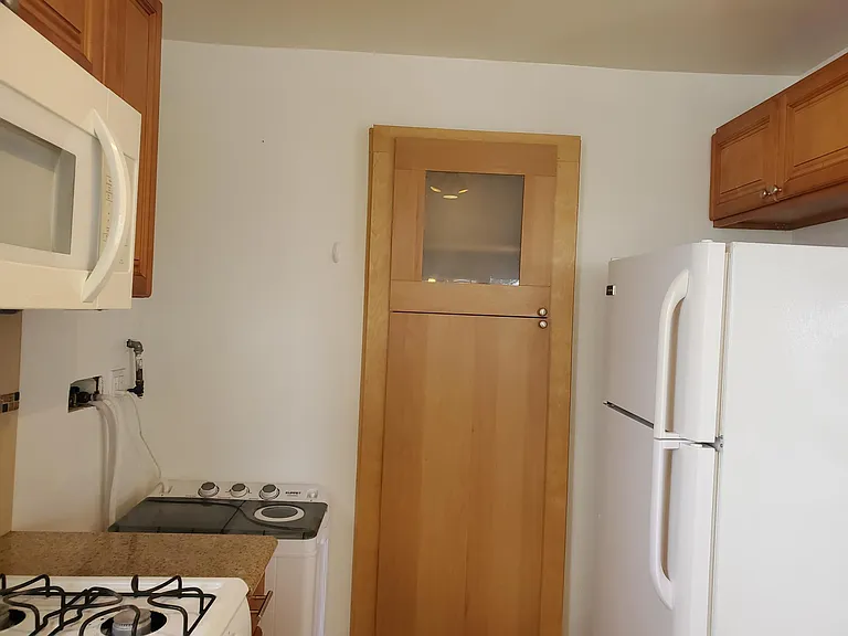 2234 Delaware Ave #A — Photo 14