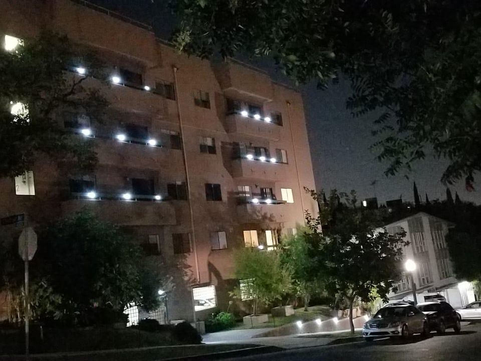 Building Photo 5