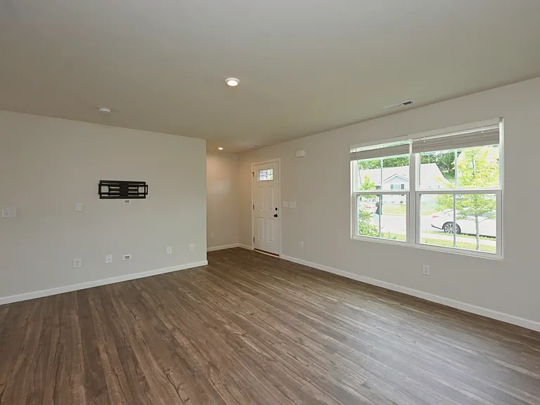 2161 Brokeshire Dr — Photo 22