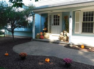 822 Trimmer Rd, Spencerport, NY 14559