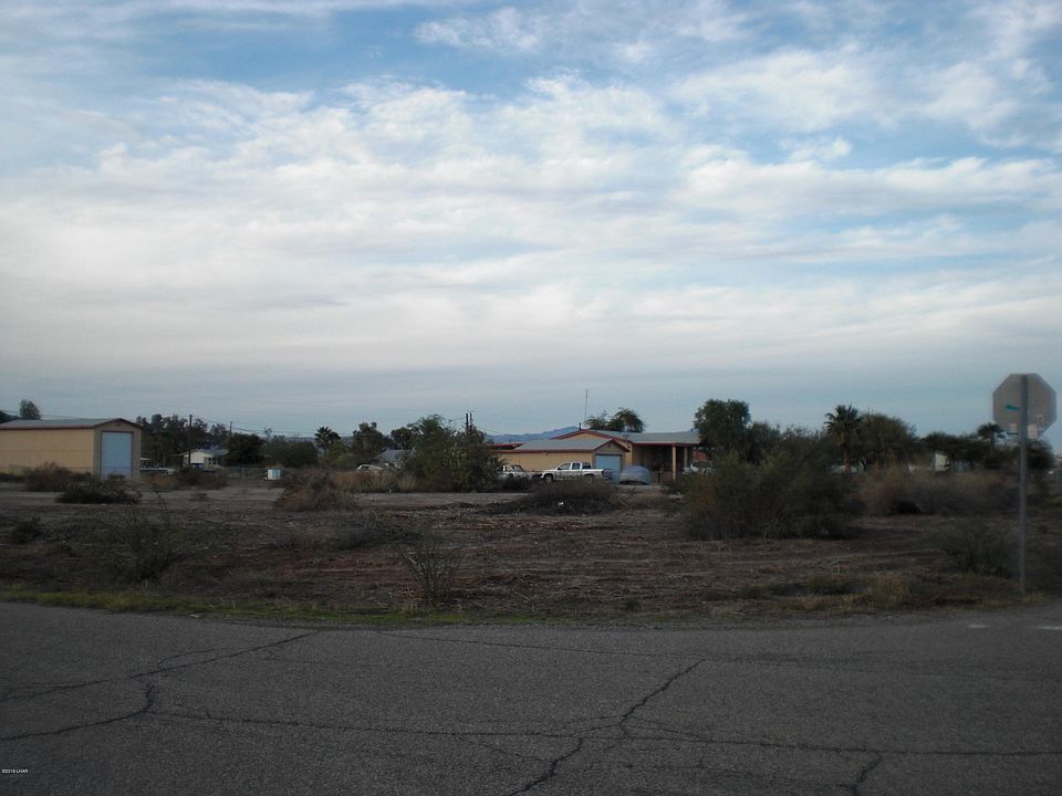 1st image of 7113 S Martin Dr Lot 8