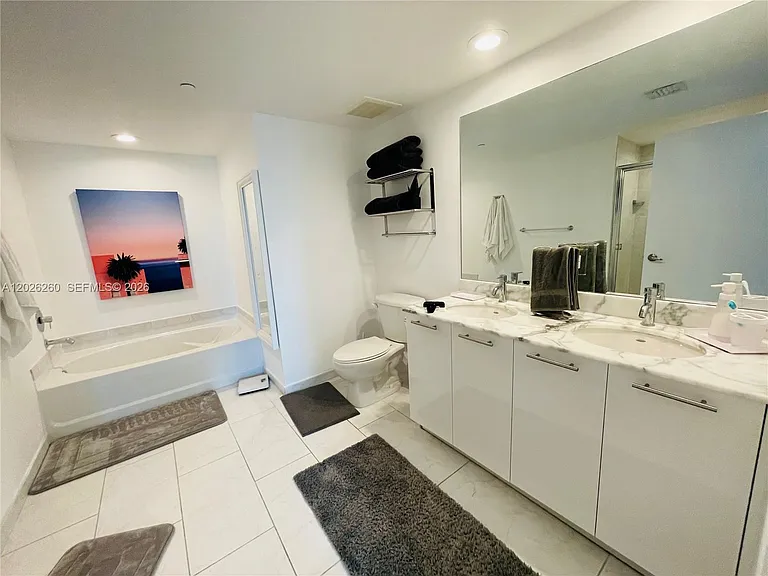 950 Brickell Bay Dr #3207 — Photo 15