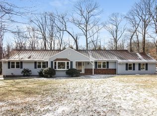 23 Old Oak Rd, Trumbull, CT 06611